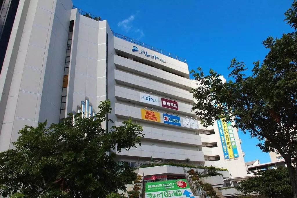 出走冲绳|有一种海水的蓝，叫做果冻蓝