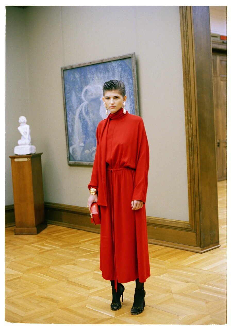 Kylie把公司卖了6个亿？DIORandRIMOWA小箱子终于可以背上身！「每周时报」