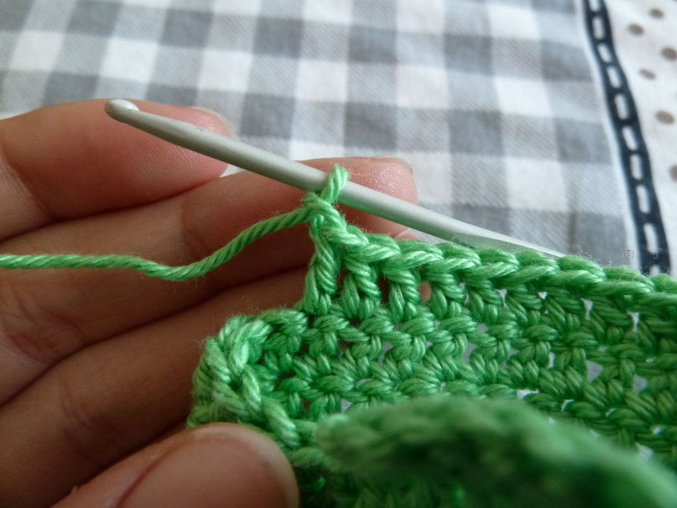 钩织护指套教程,半指分指手套钩织教程