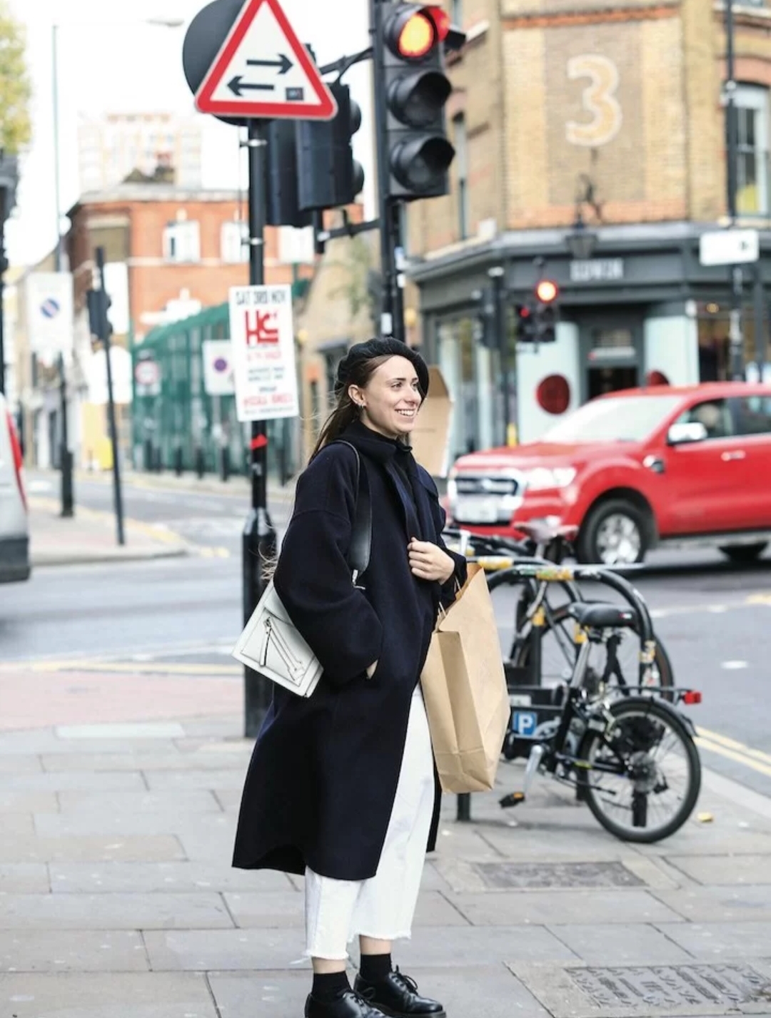 好看的时尚穿搭短视频,好看的穿搭现实生活