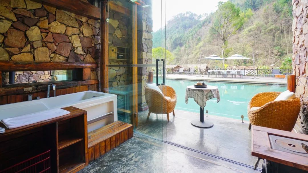 张家界旅游必住高端民宿客栈,张家界民宿前十名推荐价格