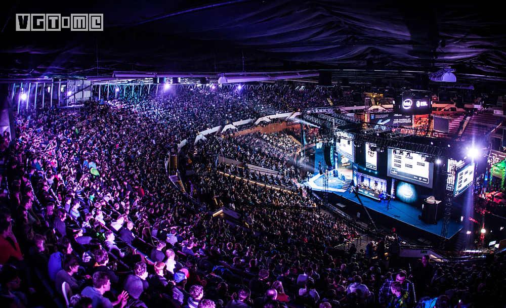 孩子喜欢打游戏适合做什么,孩子喜欢打游戏能打职业吗