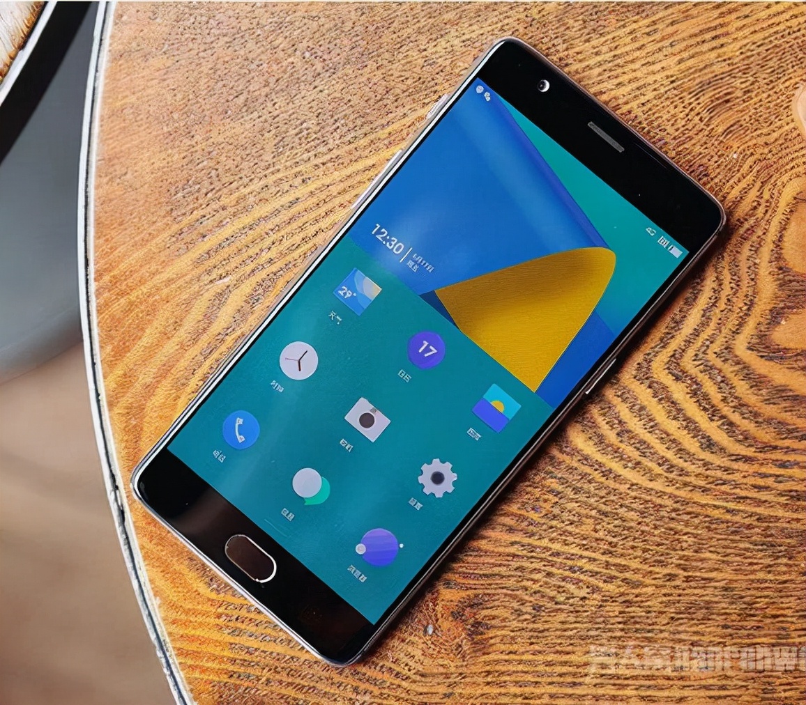 你还记得吗壁纸,原来的手机自带壁纸