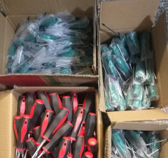 小米电动螺丝刀对比小猴螺丝刀,螺丝刀小米