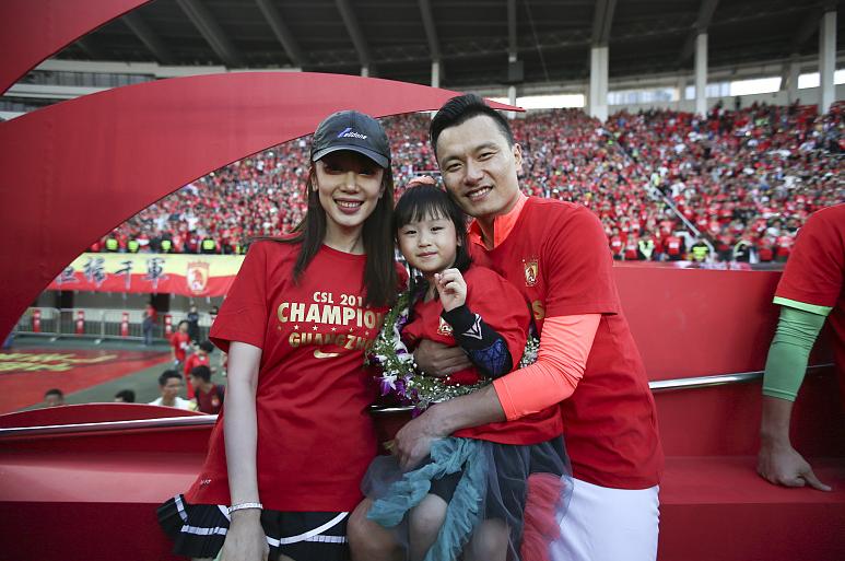 恒大球员郜林现状,人物志一战成名