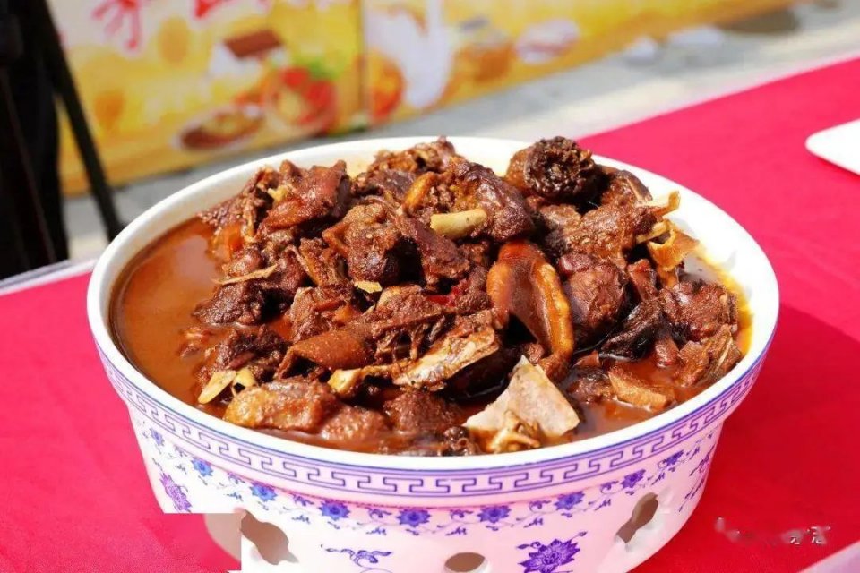 茅山风景区金坛美食推荐,茅山老鹅有名气