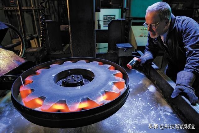 机械制造行业出路,在机械制造业干活有没有前途