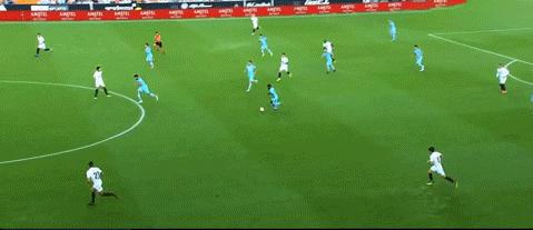 瓦伦西亚4:1帕雷霍,帕雷霍在瓦伦西亚的地位