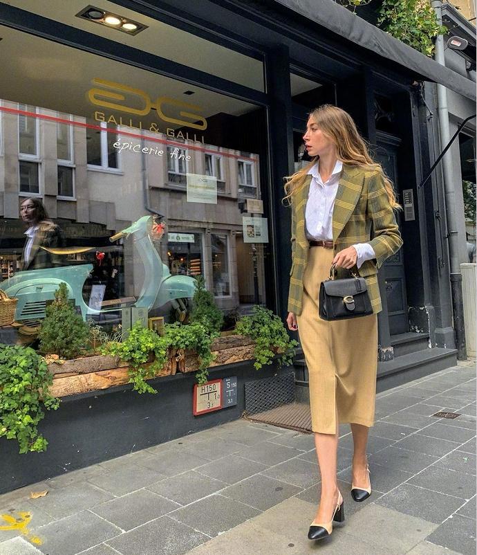 有女人味的女人不一定漂亮,法国女人穿衣风情