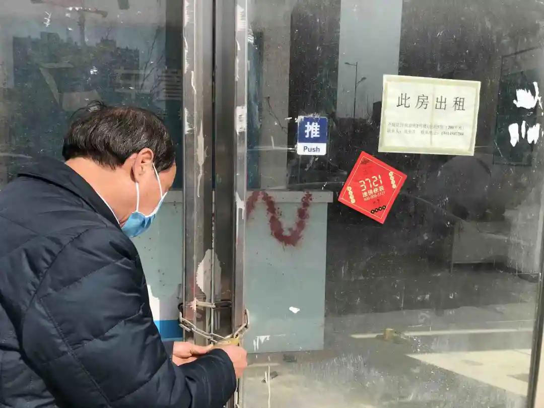 郑州男子通过车置宝网络平台卖车，结果钱没收到车也没了