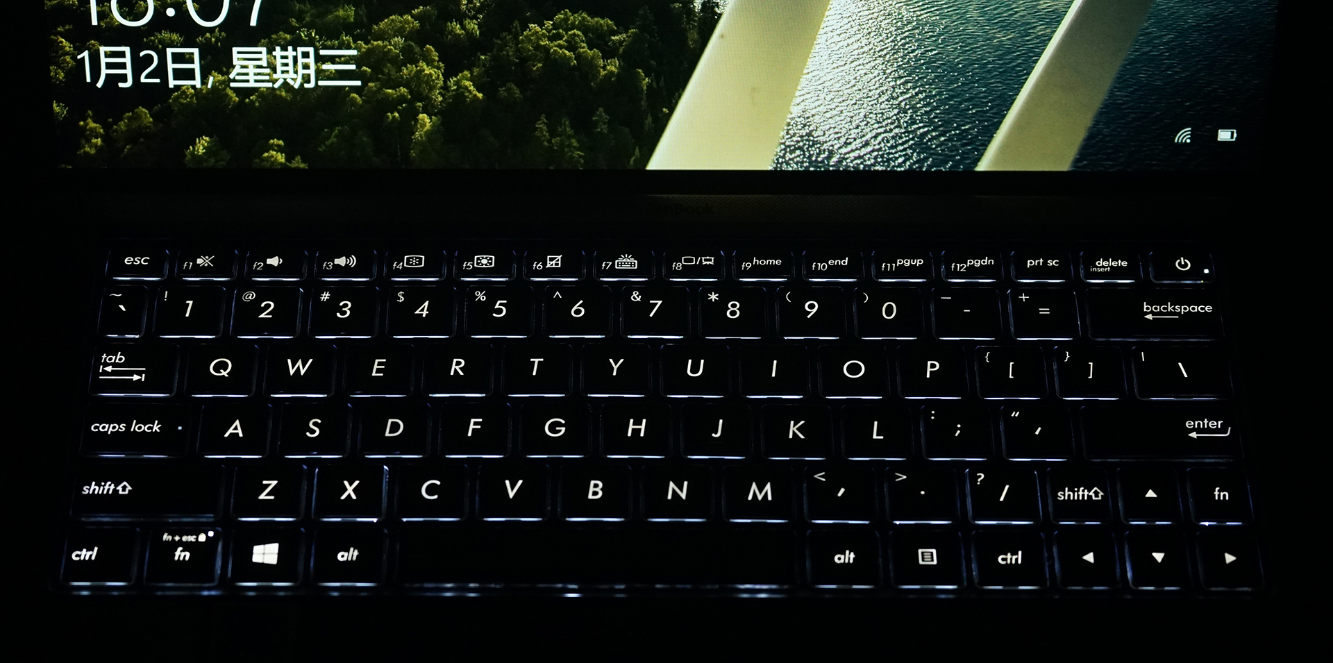 华硕灵耀u2代都是18年生产的吗,华硕灵耀u2代性能设置