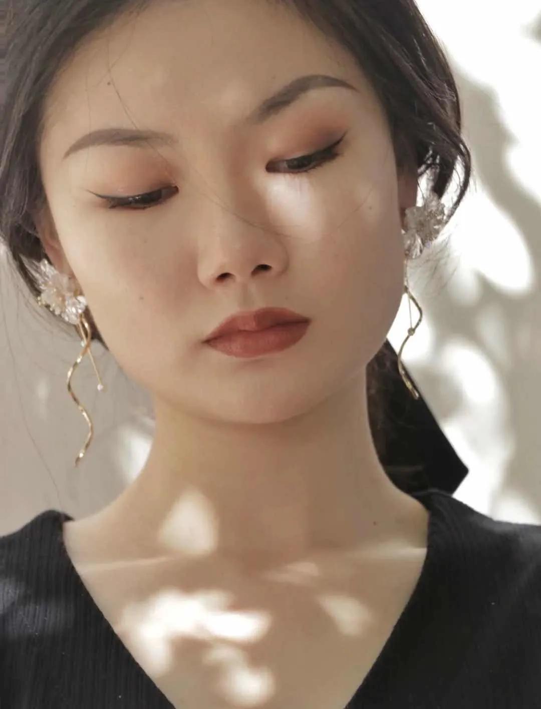 方圆脸怎么修饰脸型,方圆脸脸型定义