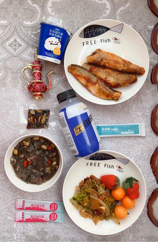 坚持吃益生菌的作用与功效,益生菌与血压血脂的关系