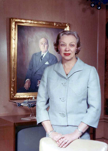 私人飞机制造巨头比奇：从二战时为美军提供军机，到今日被17岁少女偷飞机，究竟有着怎样的魅力？