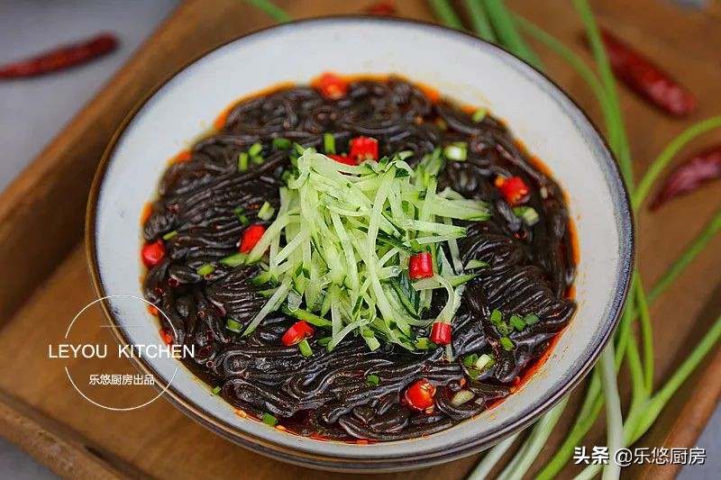 8道开胃小凉拌菜夏季必学,夏日多给家做这5道凉菜清凉消暑