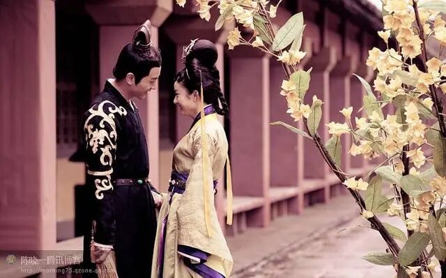 那个迎娶了姑姑的杨过，为何眼里没了光，终究难逃新鲜感