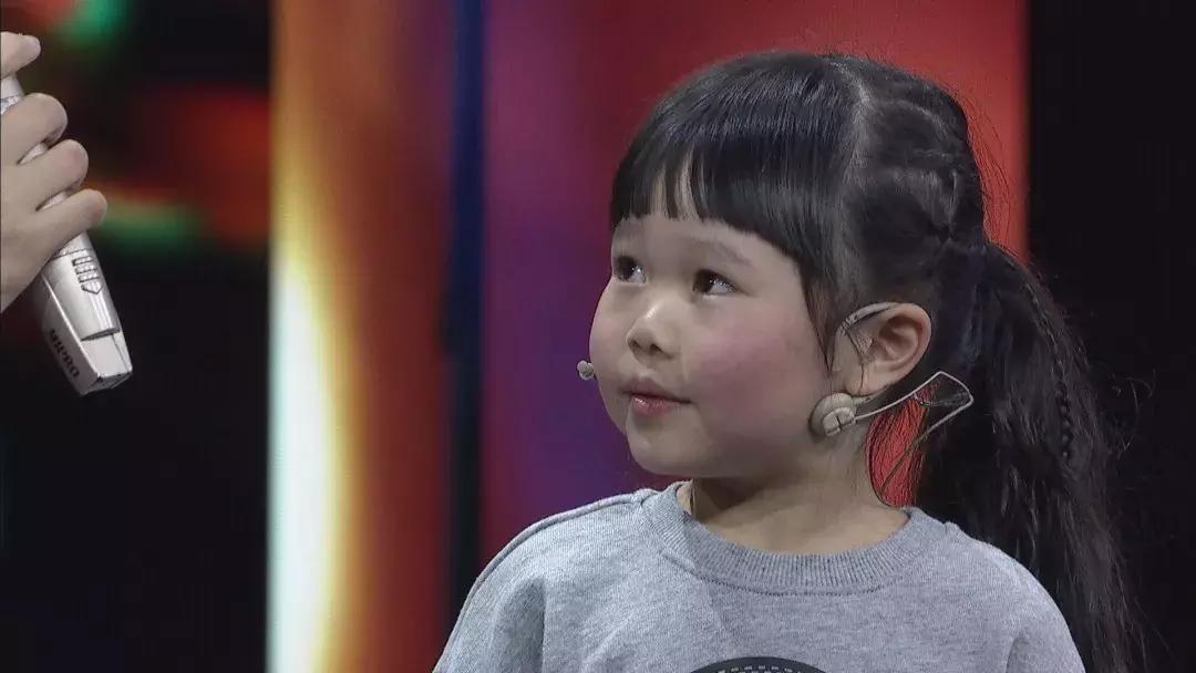 史上最嫩的“追风少年”：5岁就参加摩托车越野锦标赛，从此一发不可收拾！