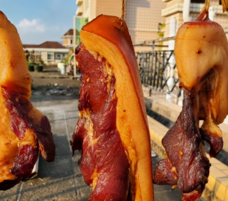 腊肉怎么腌制才能晒得更久,腌制腊肉的防霉方式