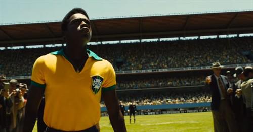 一句承诺，一生传奇，贫困少年终成国家的大英雄！