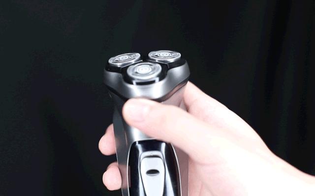 小米旋转双刀头剃须刀评测,小米剃须刀三头