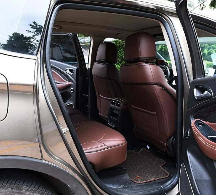 车内刺鼻味找不到原因,车内异味去除小妙招视频