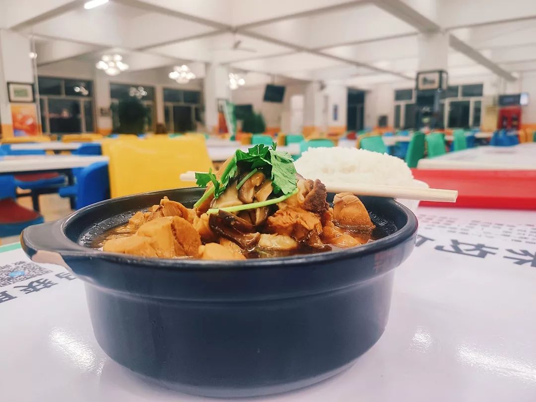 赤峰学院食堂啥好吃,赤峰学院食堂有什么好吃的
