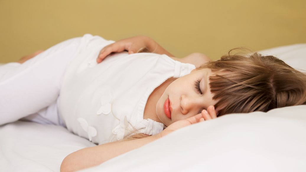 天生皮肤黑最快美白办法,皮肤黑用什么化妆品美白最快