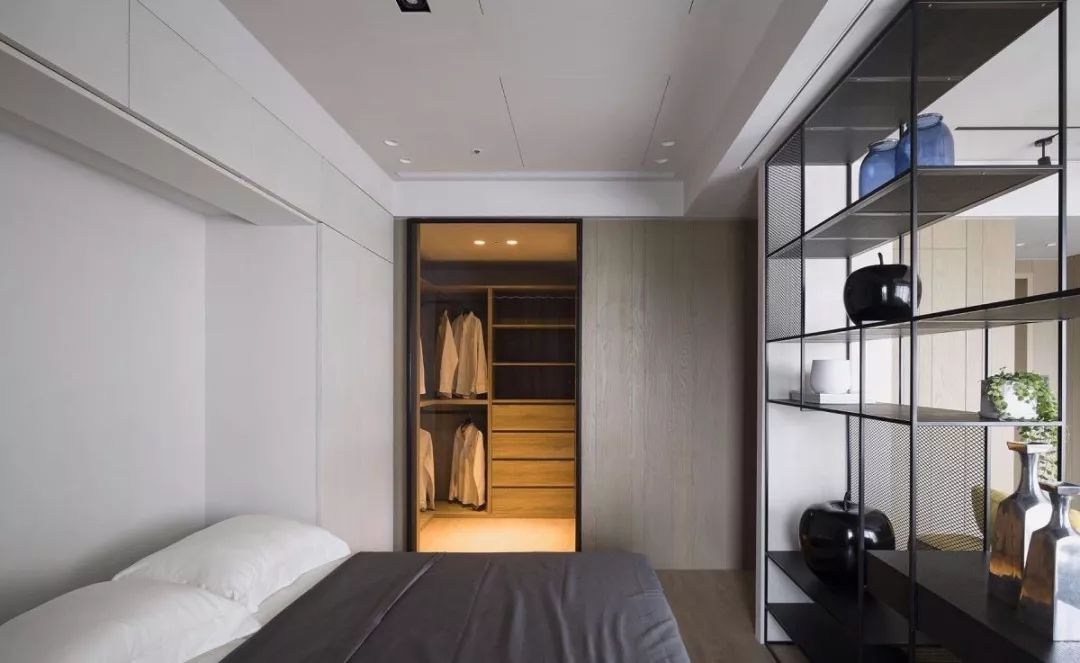 隔而不断的屏风设计,30公分的屏风