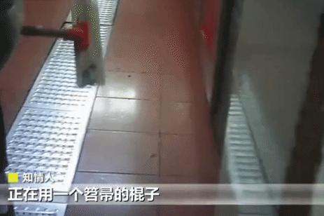 连上三年央视黑榜，一号难求！四川最没底线网红店，为何越骂越火