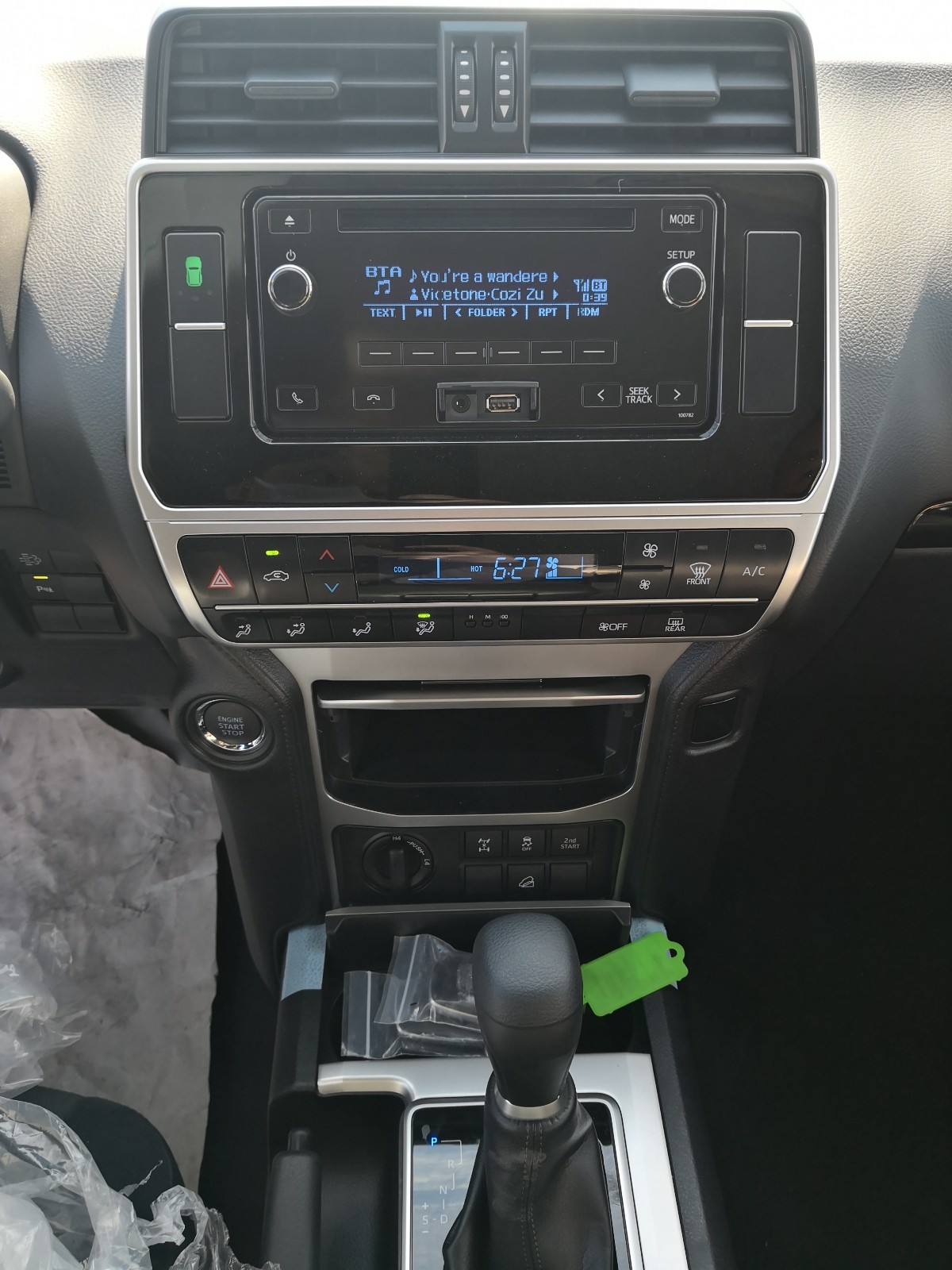 丰田霸道中东版2700和2800的区别,22款丰田霸道2800每个版本的区别