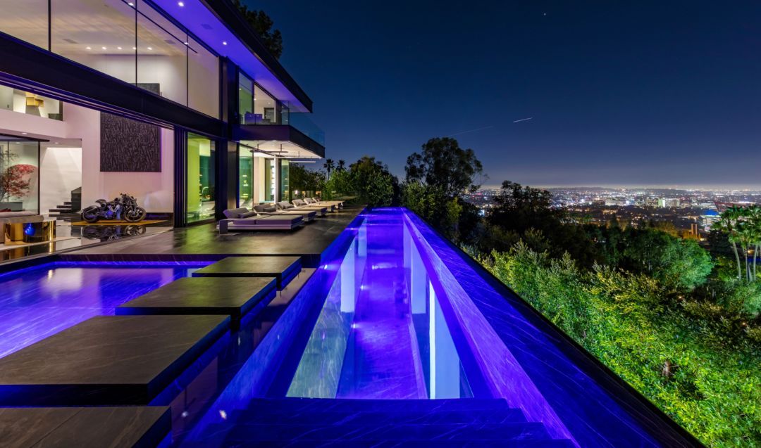 上千亿的顶级豪华别墅,最豪华的高科技别墅