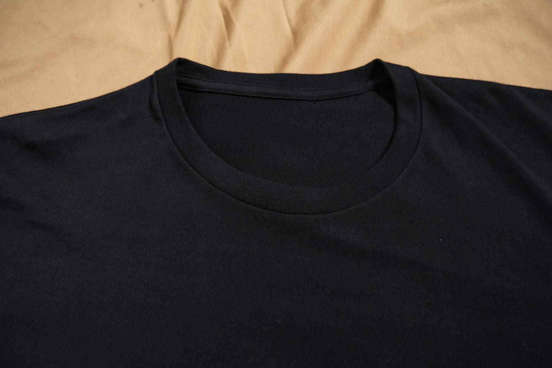 什么材质t恤适合夏天穿,夏季啥材质t恤凉快抗皱不缩水