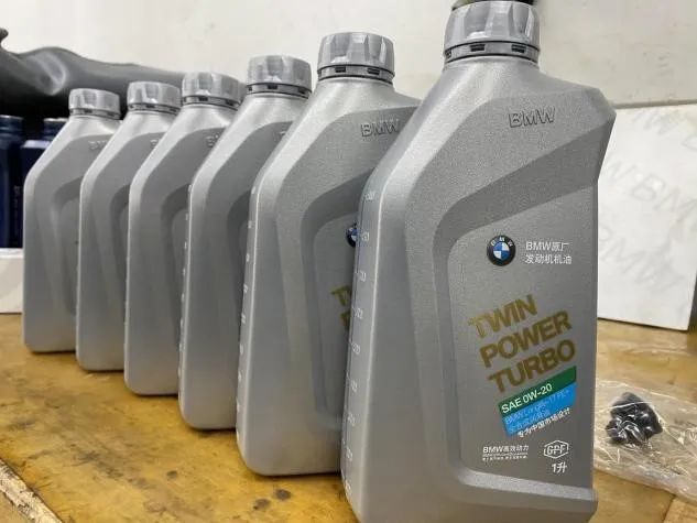 宝马原厂丝绒脚垫和全天候脚垫,宝马原厂全天候脚垫