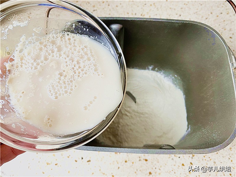 自己在家做的榴莲披萨味道不浓郁,榴莲披萨怎么做又软又好吃