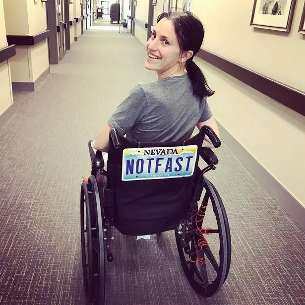 女子因工作压力大,女子因工作压力太大