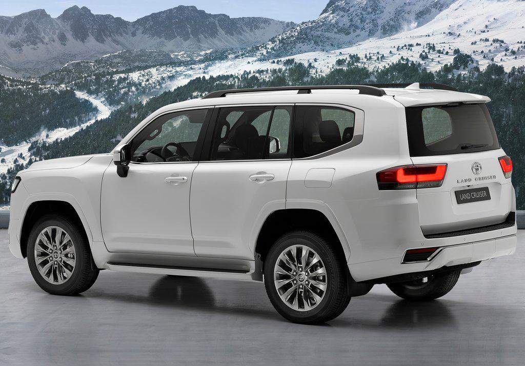 全新丰田兰德酷路泽高性能越野版,丰田兰德酷路泽黑金刚测试