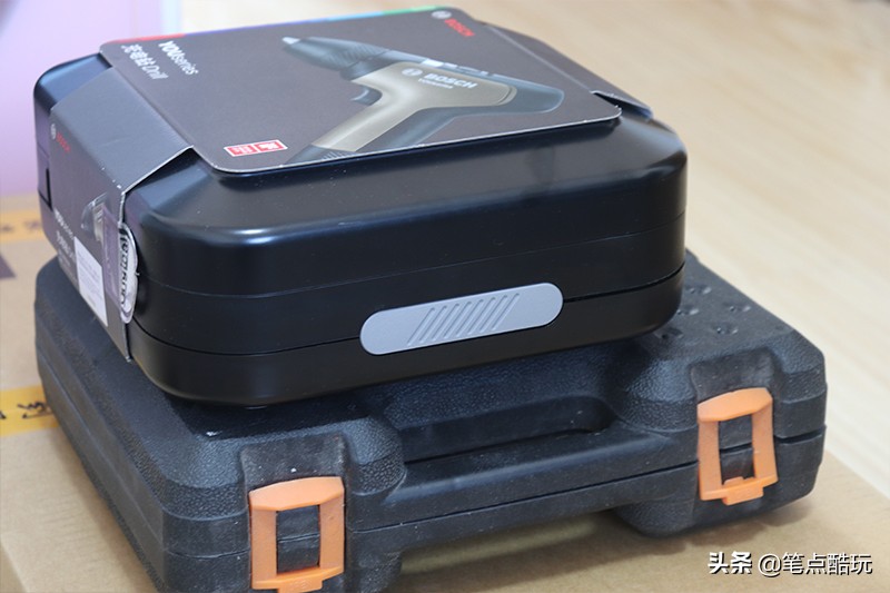 bosch博世电钻如何使用,bosch博世电钻怎么拆