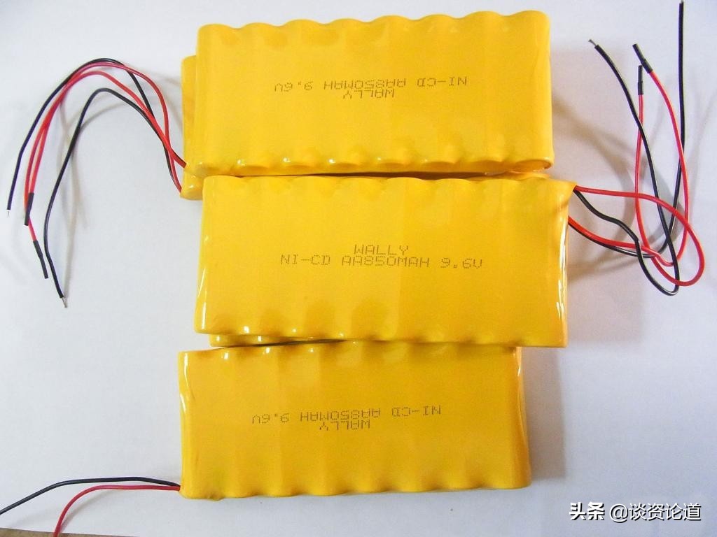 新买手机电池该怎么充电,手机电池长时间没电如何激活