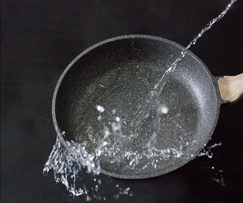 如何鉴别好的麦饭石锅,怎样买到真正的麦饭石锅