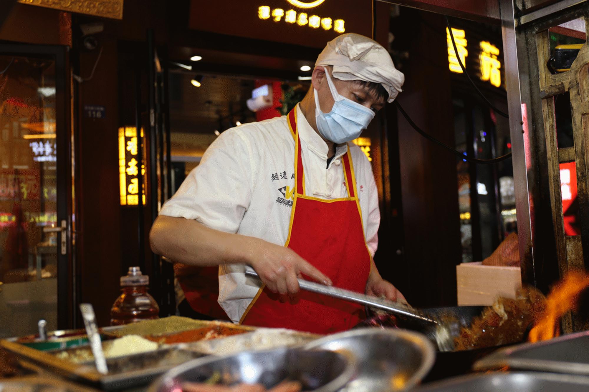 延安二道街夜市美食推荐,延安二道街夜市有什么特色