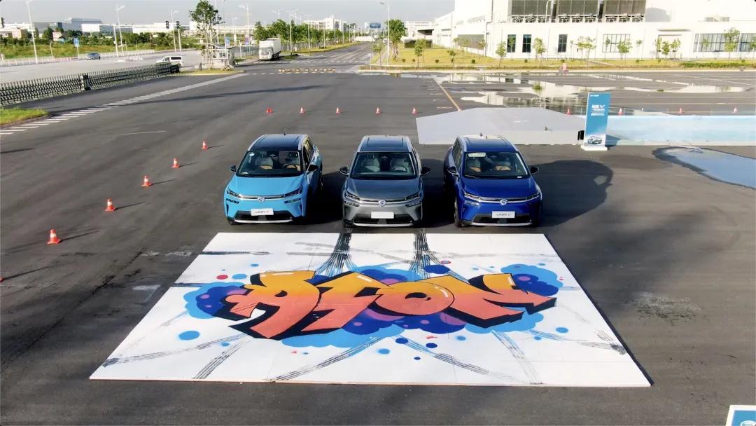 明明是个“老司机”，停车的时候却“脑子死机”