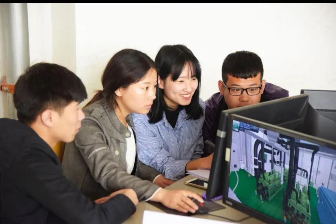 山东理工大学拍毕业照的地方,山东理工职业学院在飞机拍毕业照