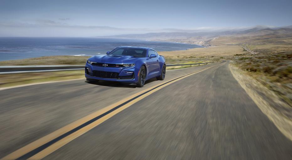 全新科迈罗怎么样,雪佛兰科迈罗2022款炸街