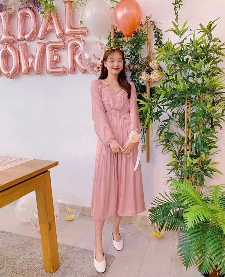 百搭早春新款单鞋穿出时尚高级感,这4双鞋百搭又时尚又显腿长