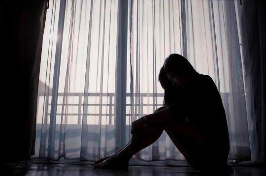 为什么今年怀孕的孕妇孕吐很严重,孕妈怎么熬过孕早期孕吐啊