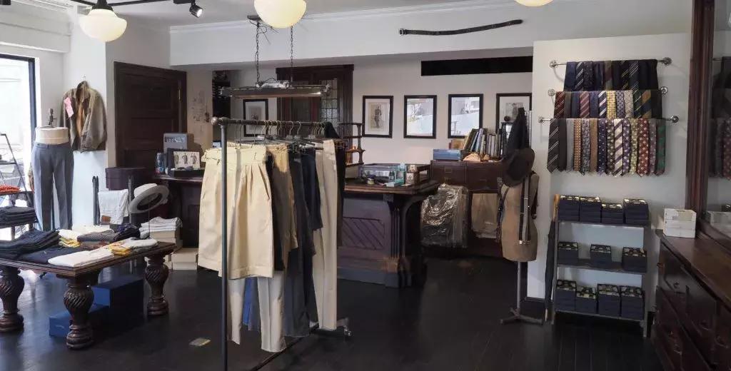 适合肥胖人穿的西服,既然身高改变不了那就改变身材