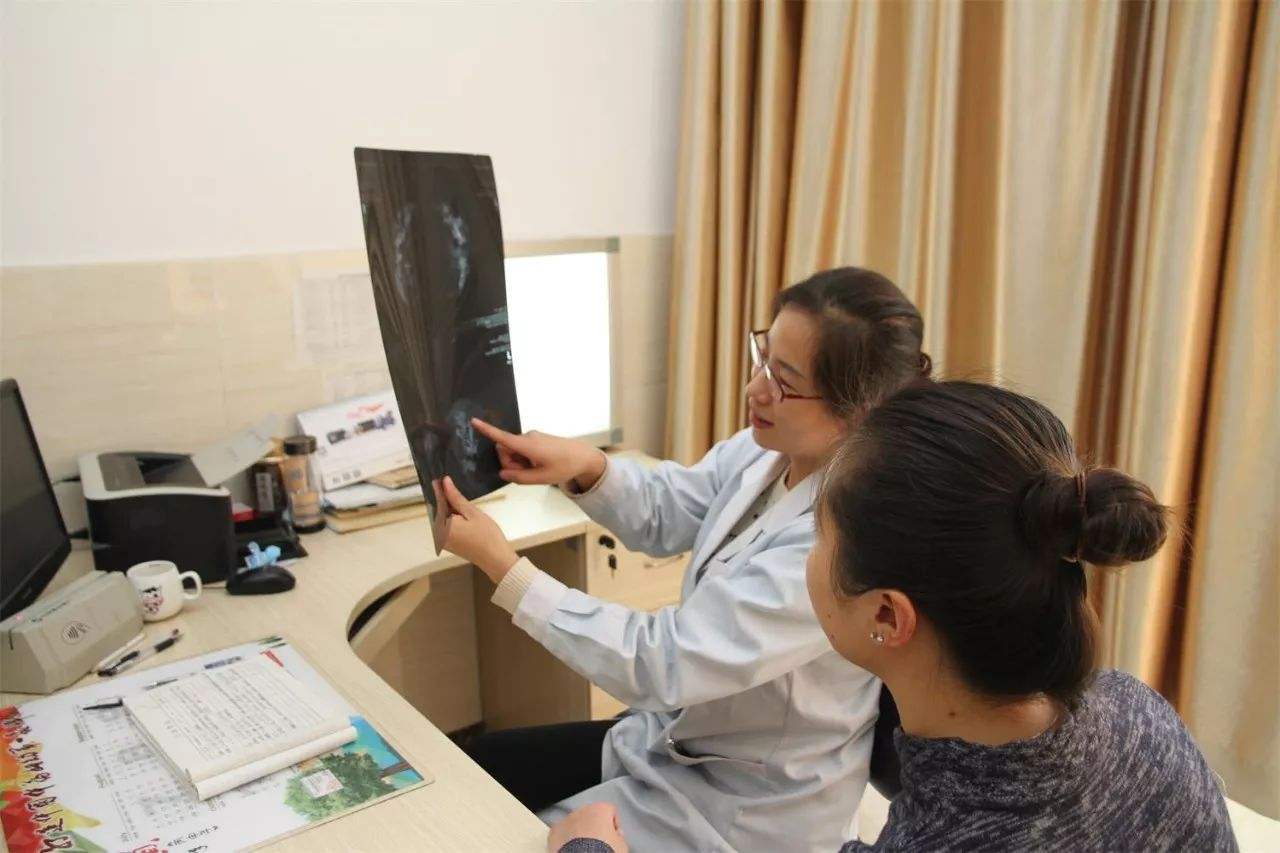 虞书欣采访说收副乳,虞书欣说遮副乳