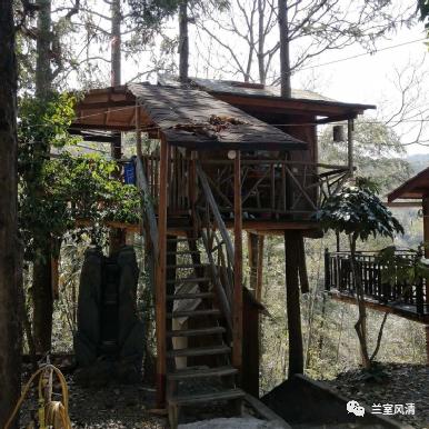 葫芦山庄入口,葫芦山庄玉葫芦