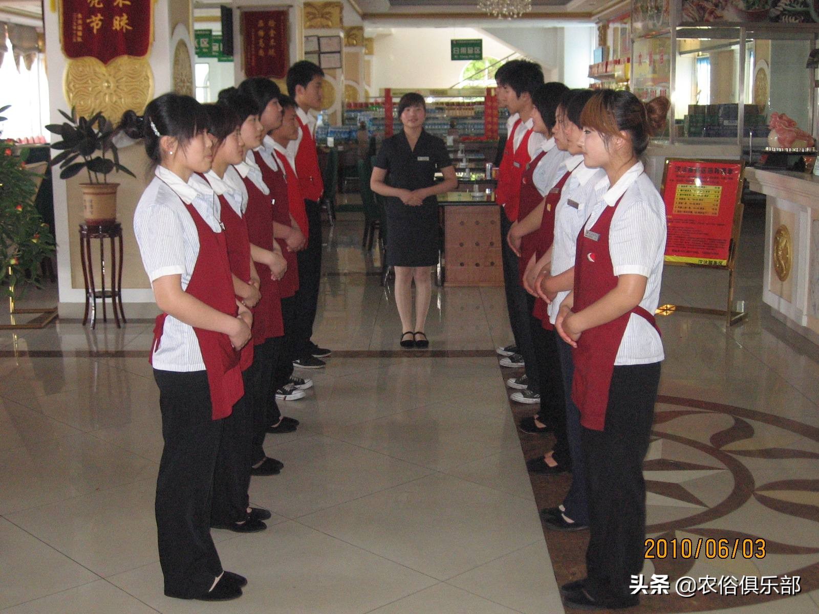 农民外出打工该做什么工作,未来三四线城市农民什么职业吃香