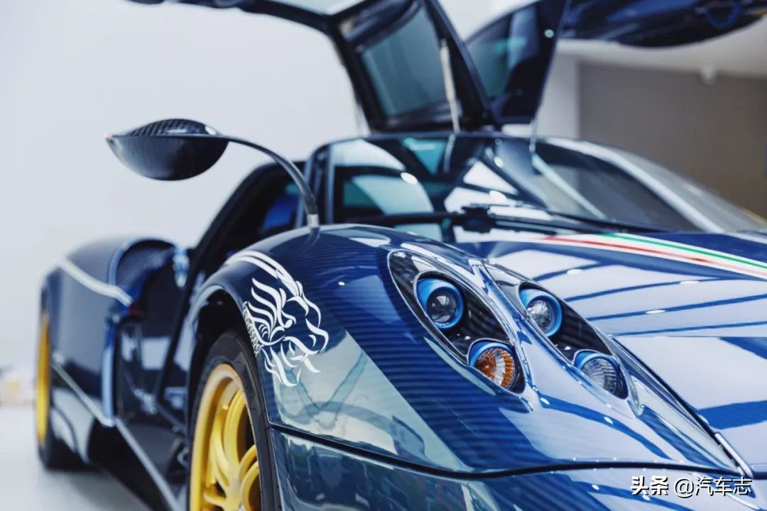 价值1亿元钱的白色法拉利拉法,迈凯伦p1法拉利拉法三大神车